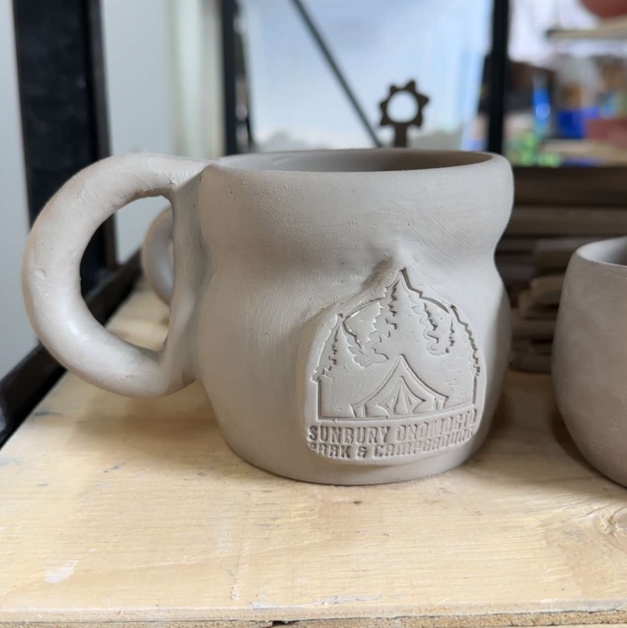 Craft N Snack- Pottery with Izzy Pots