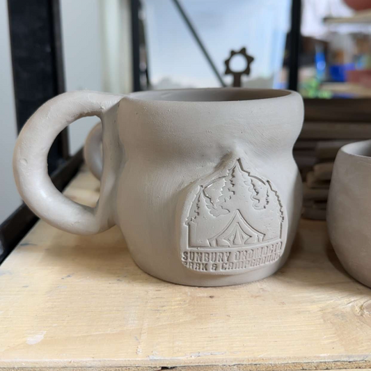 Craft N Snack- Pottery with Izzy Pots