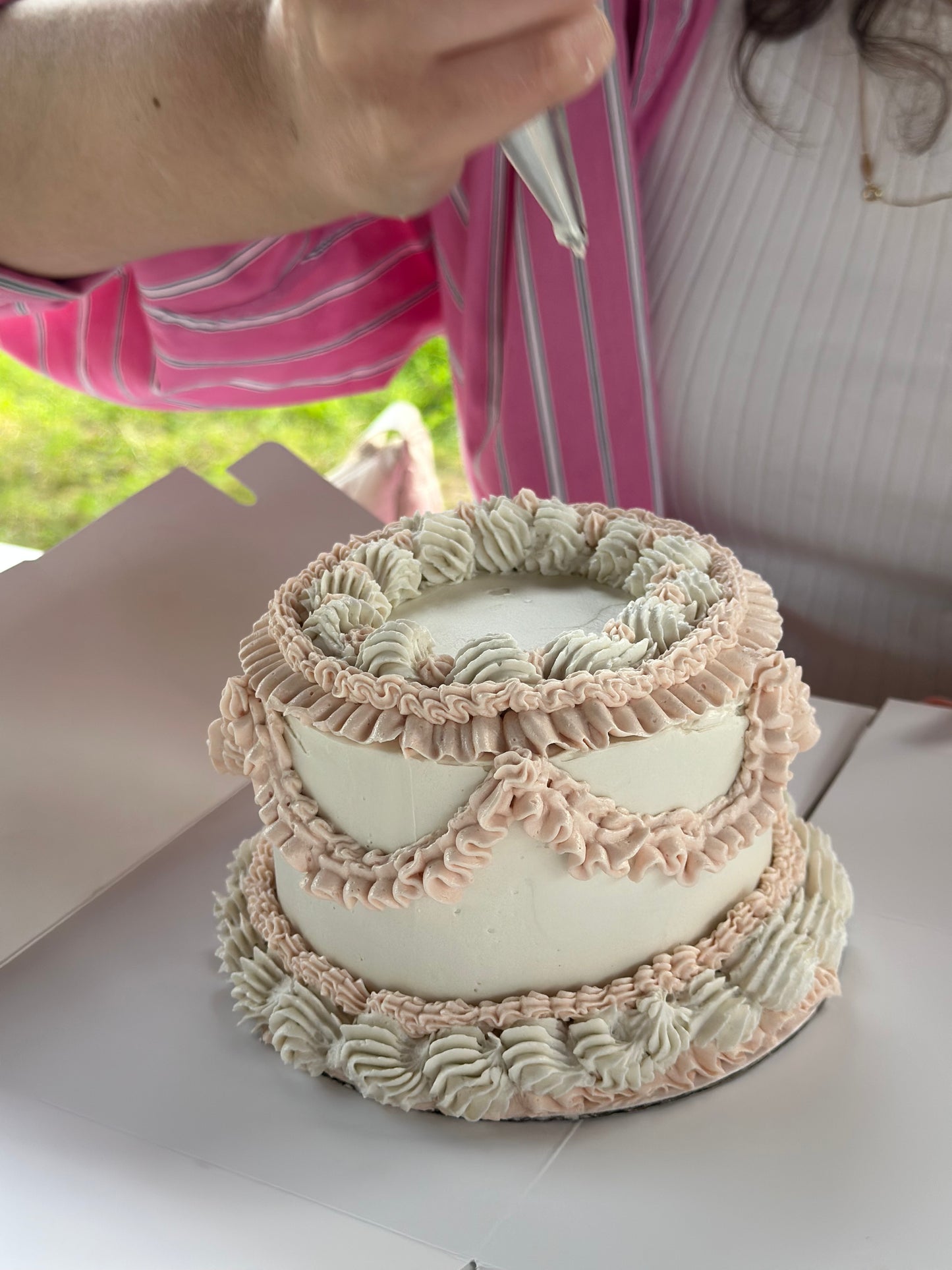 Craft N Snack - By Lennon Cake co.
